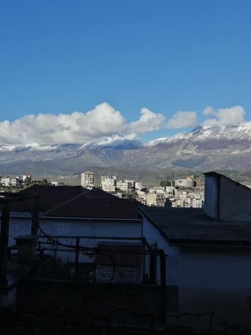 Eni Apartament *
