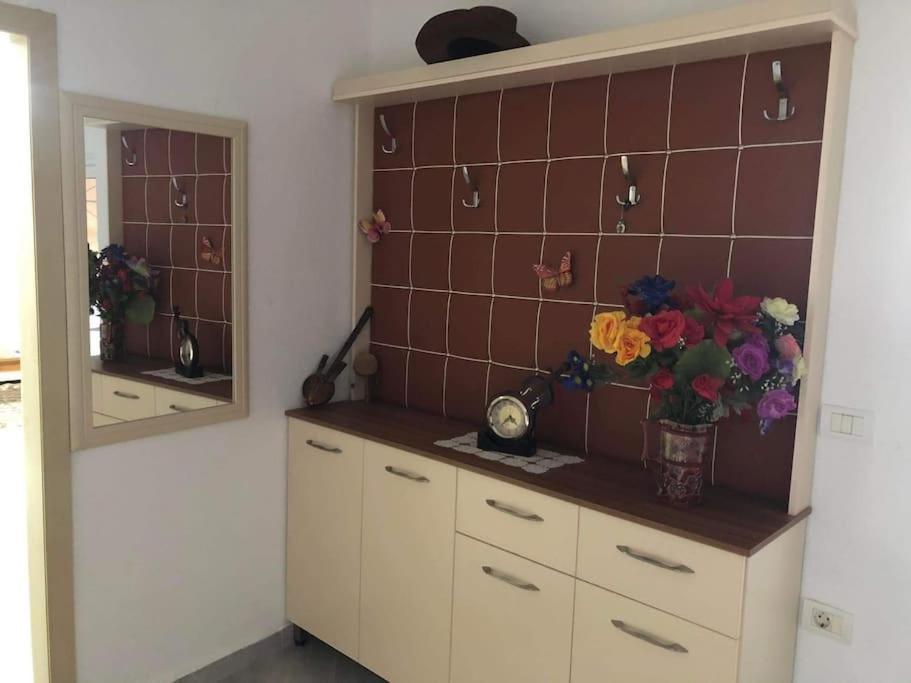 Eni Apartament