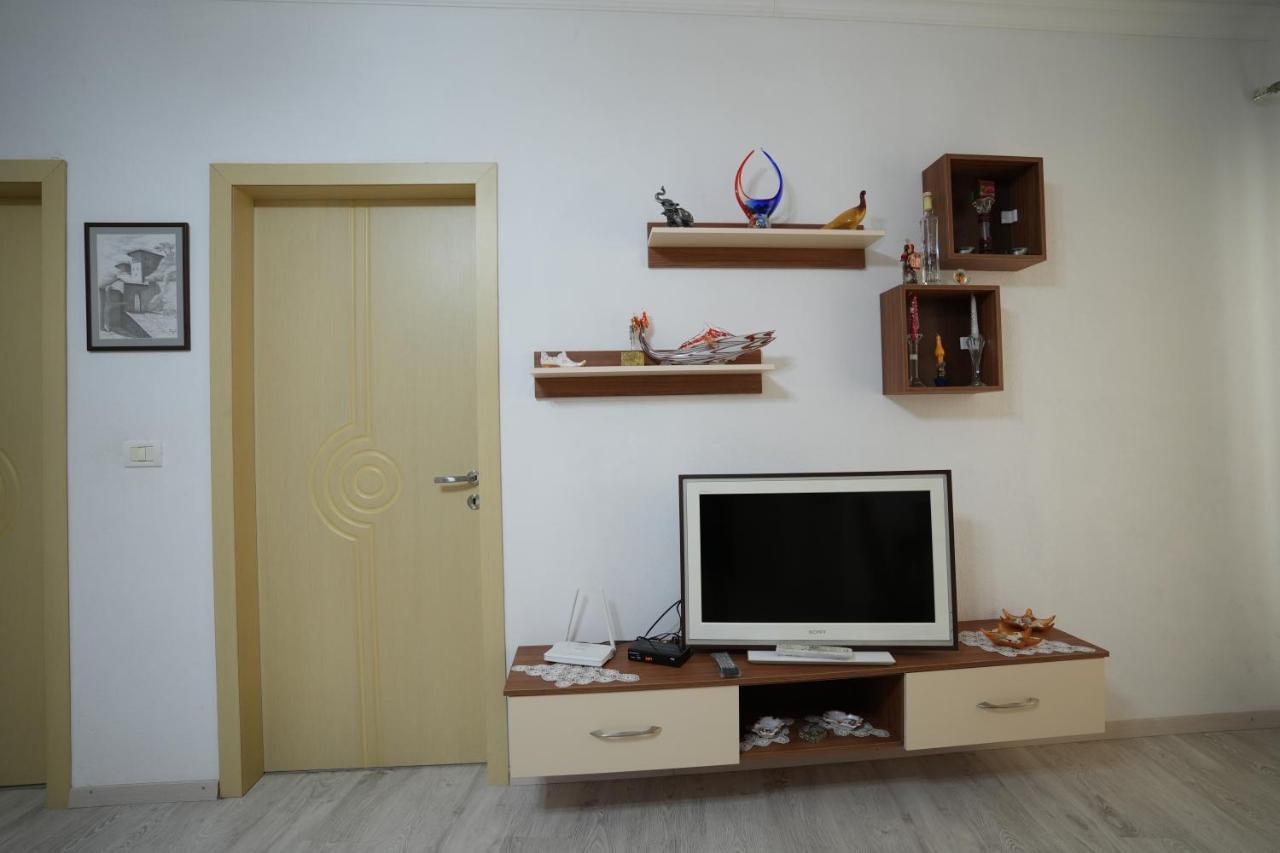 Eni Apartament Gjirokastra